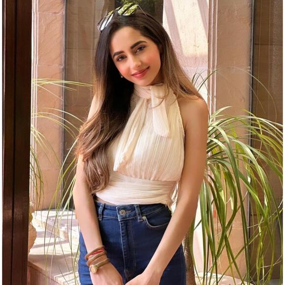 ZARA Pleated High Collar Halter Top NWT Size M - Picture 12 of 16